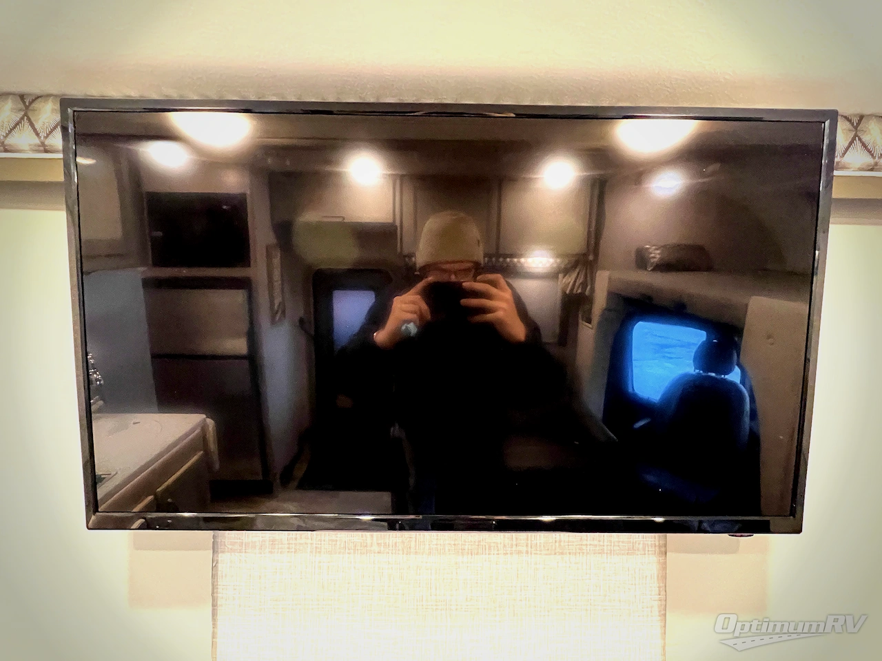 2022 Thor Quantum Sprinter DS24 Photo 16