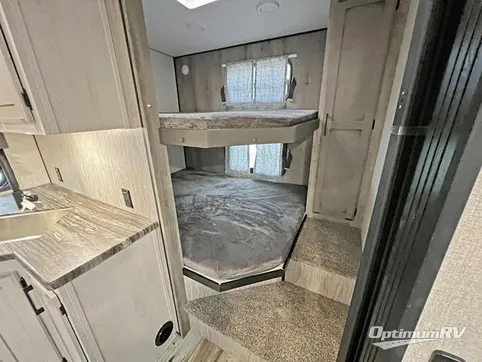 2022 KZ Durango Half-Ton D286BHD RV Photo 4