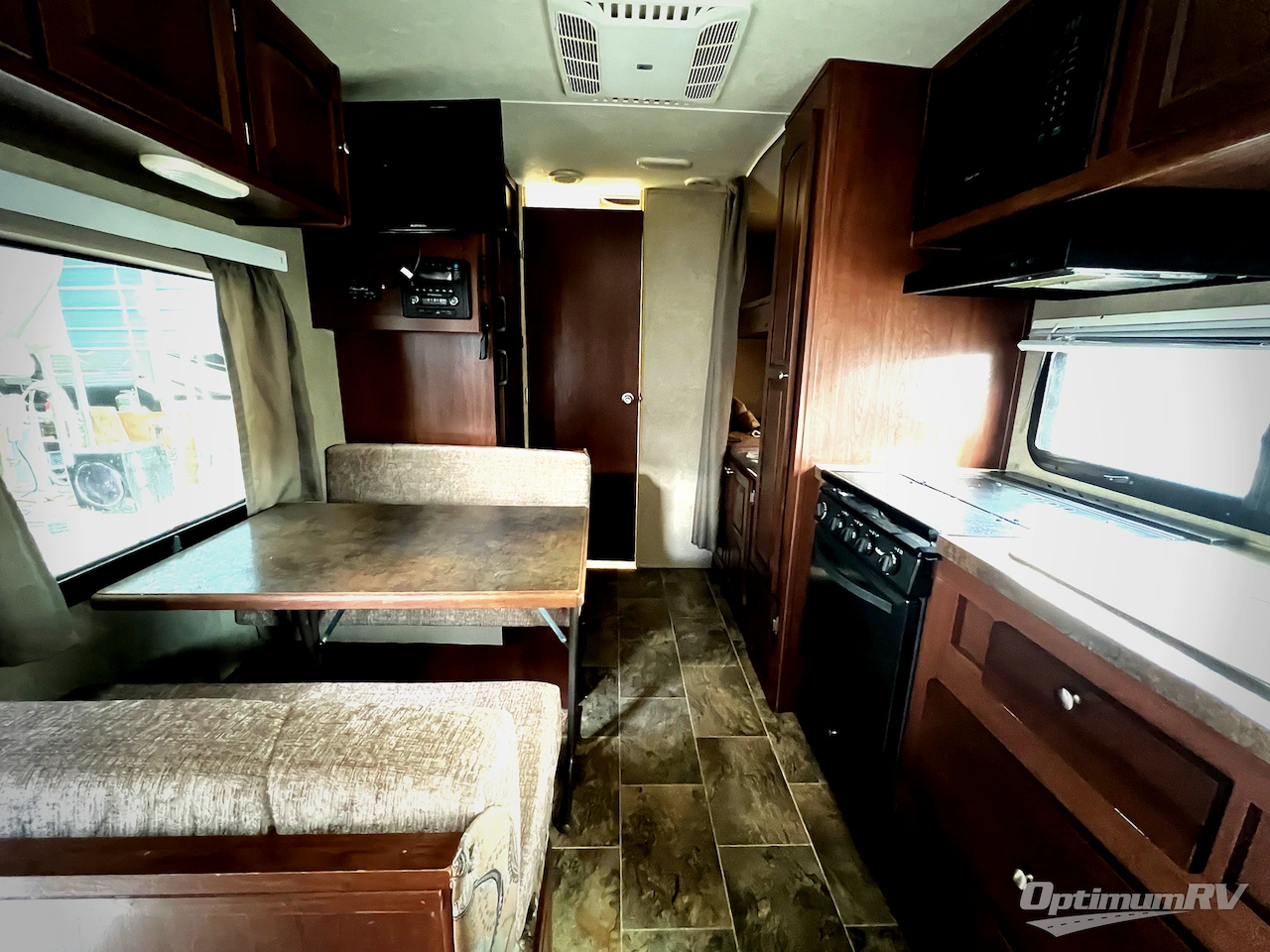 2016 Forest River Rockwood Mini Lite 2306 Photo 4