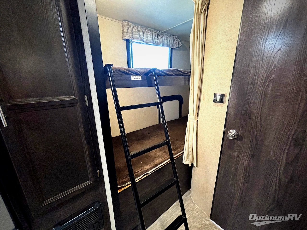 2018 Dutchmen Kodiak Ultra Lite 255BHSL Photo 9