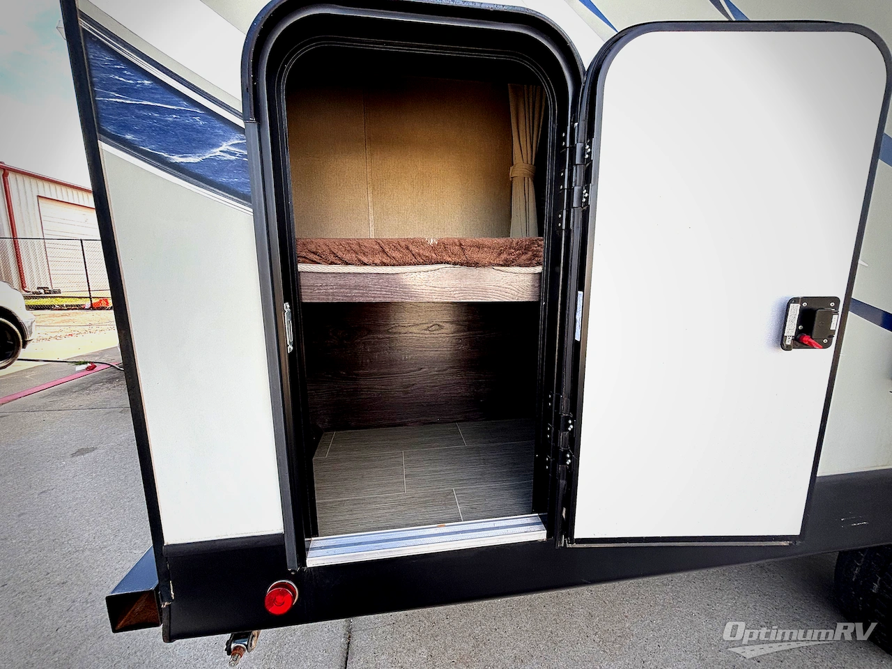 2018 Dutchmen Kodiak Ultra Lite 255BHSL Photo 14