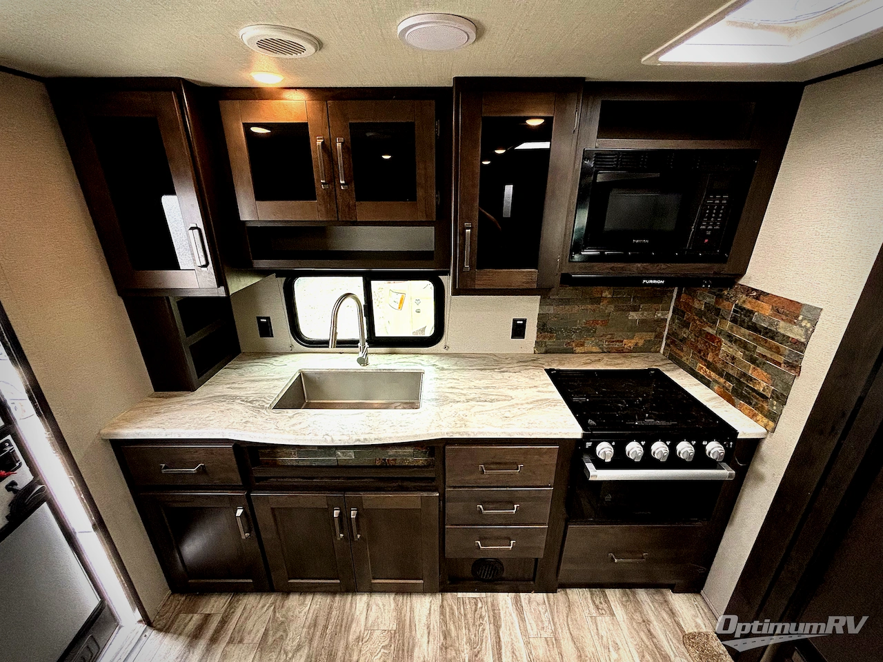 2022 Grand Design Transcend Xplor 231RK Photo 6