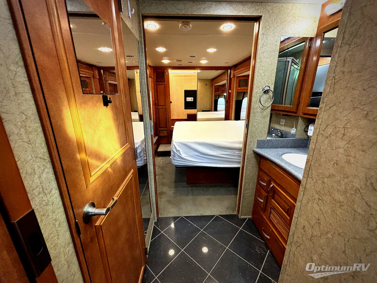 2010 Newmar Ventana 3933 Photo 16