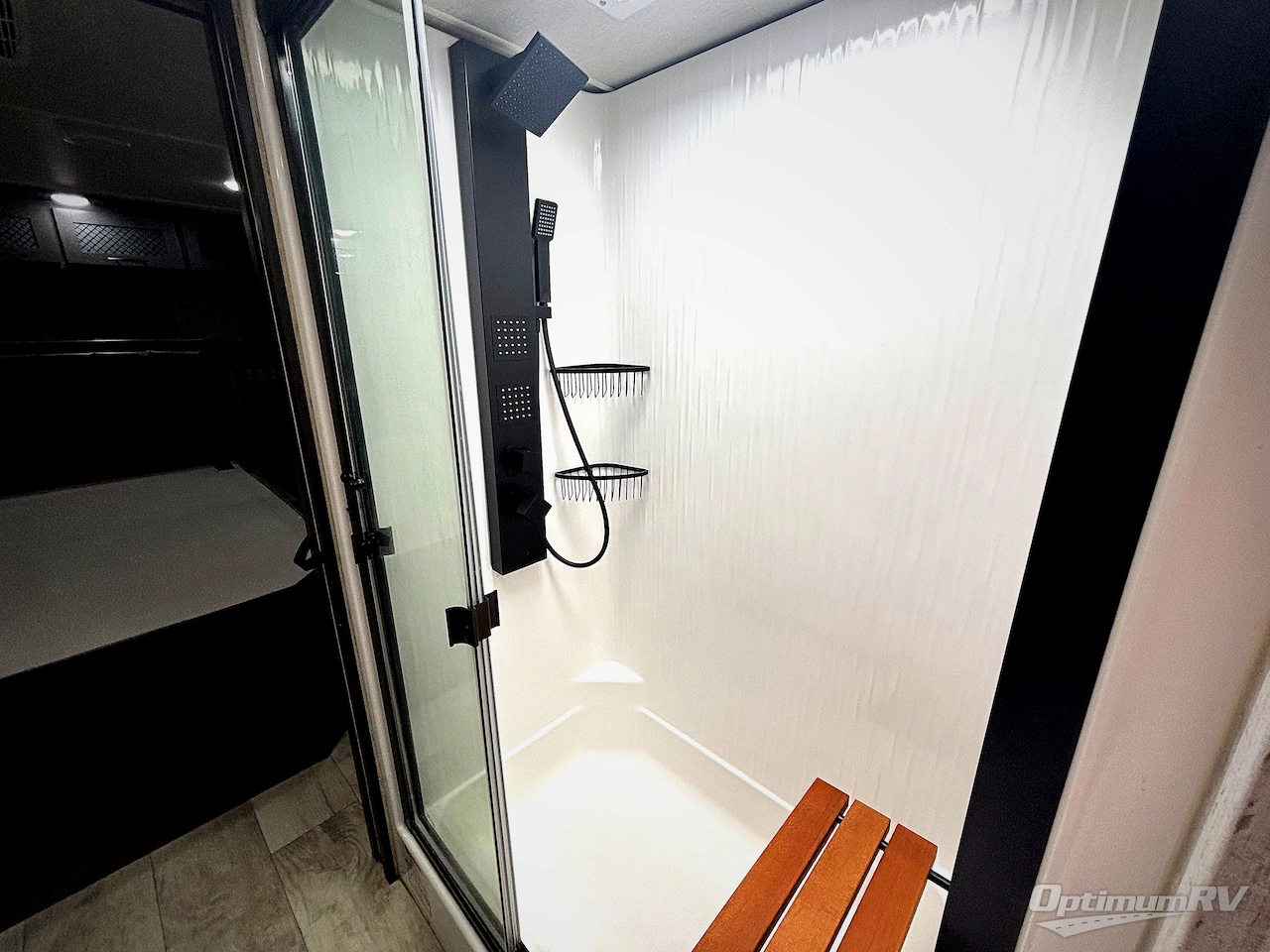 2022 Grand Design MOMENTUM 376THS Photo 18