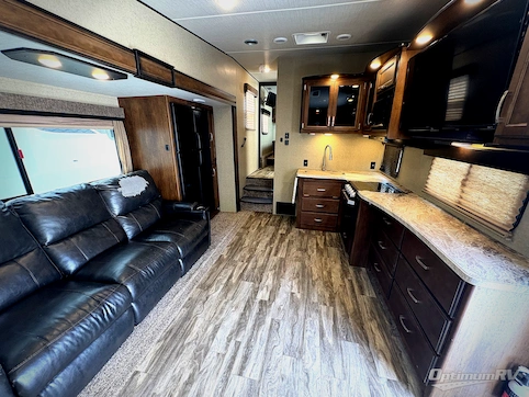 2019 Grand Design Reflection 150 Series 260RD RV Photo 3