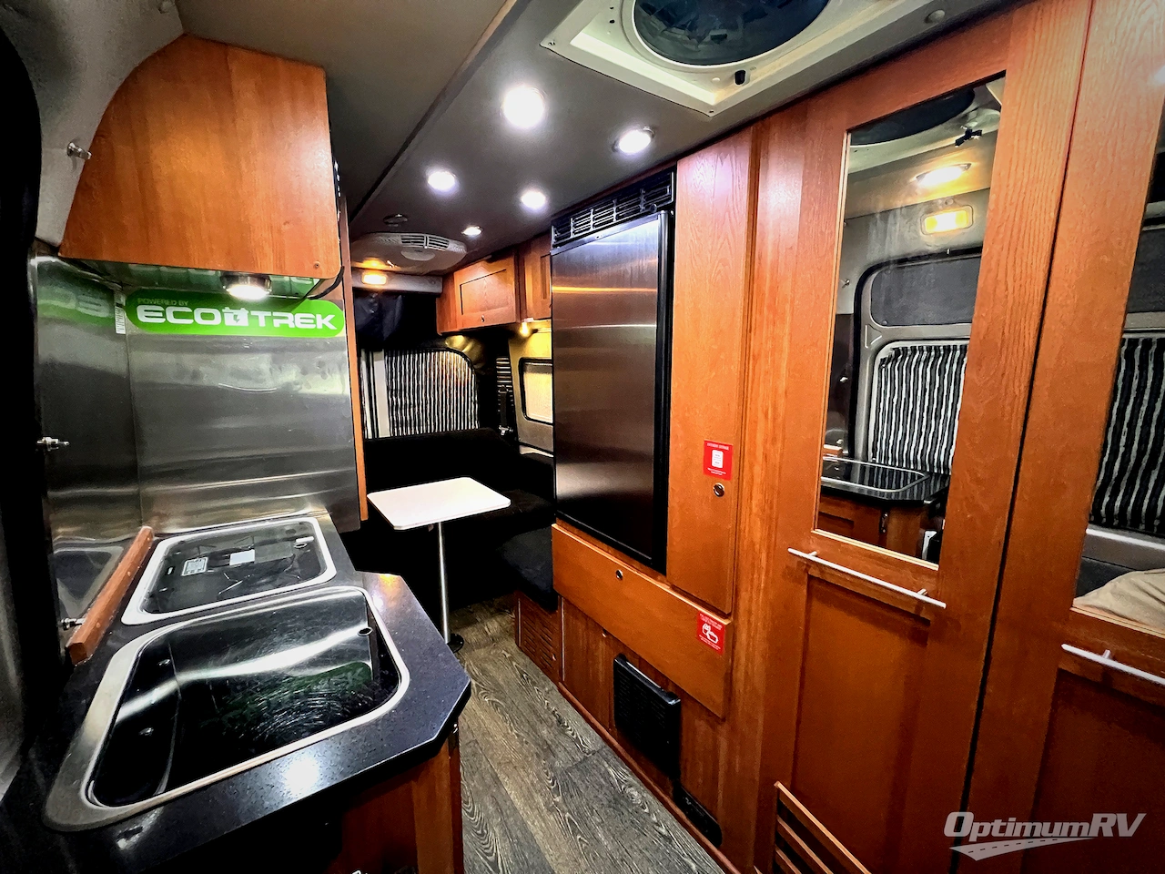 2018 Roadtrek Roadtrek ZION SRT Photo 9