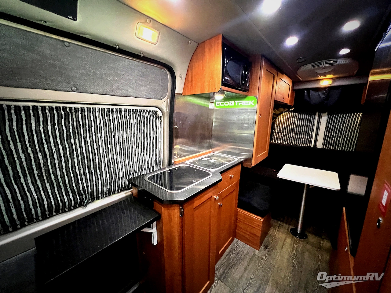 2018 Roadtrek Roadtrek ZION SRT Photo 12