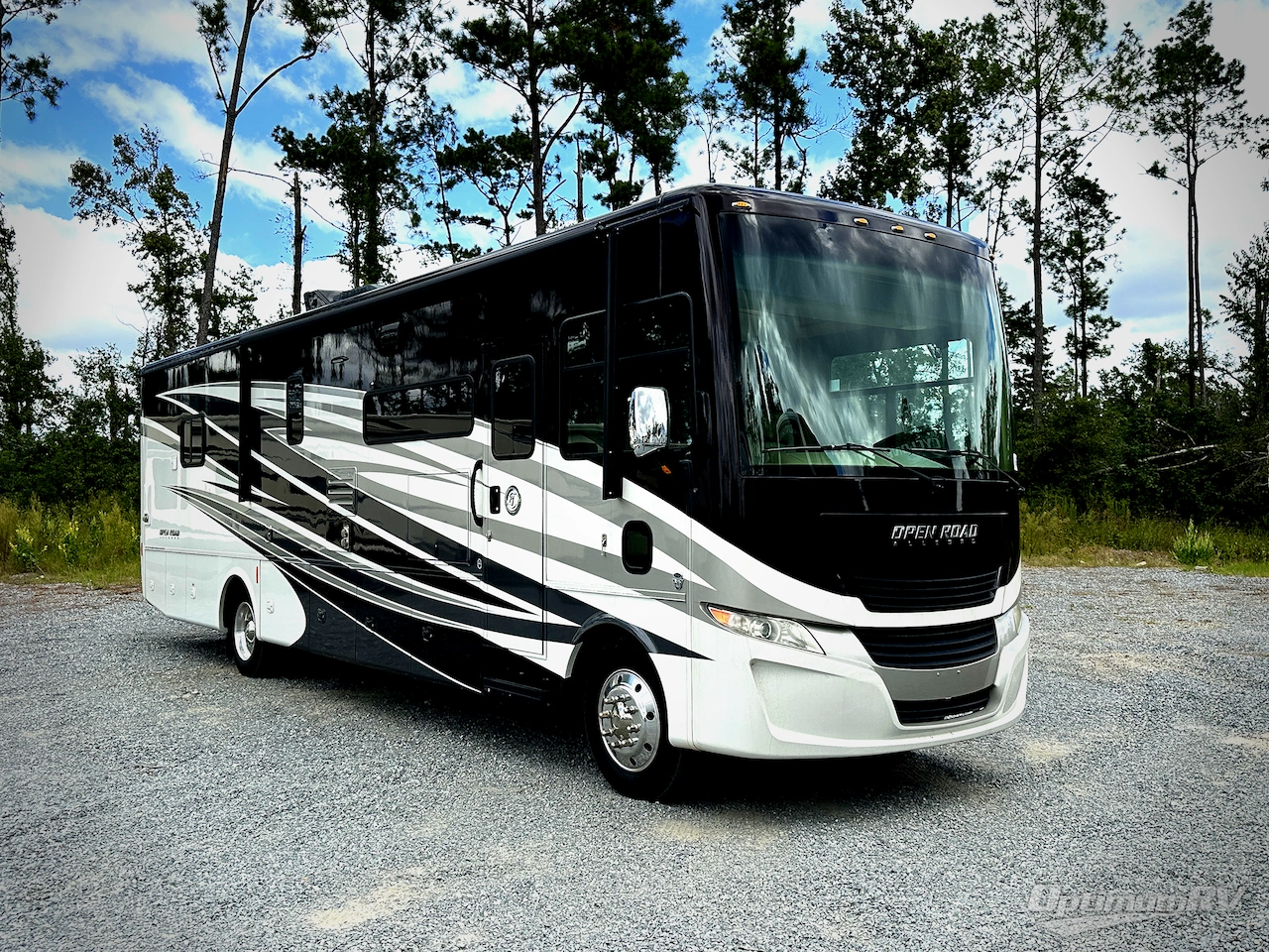 2019 Tiffin Open Road Allegro 36LA-FORD Photo 1