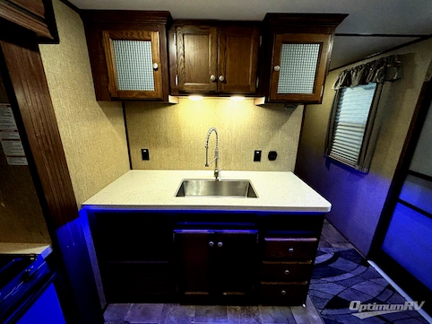 2017 Keystone Sprinter 332DEN RV Photo 4