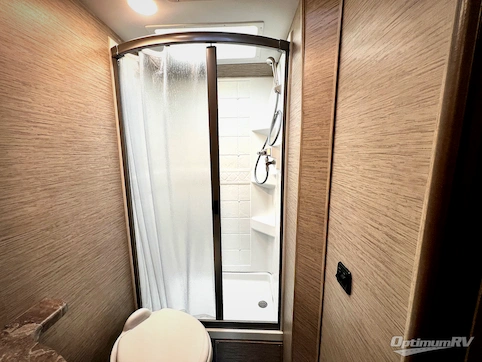 2023 Thor Chateau 24F RV Photo 4