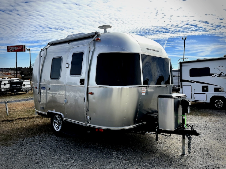 2024 Airstream Bambi 16RB RV Photo 1