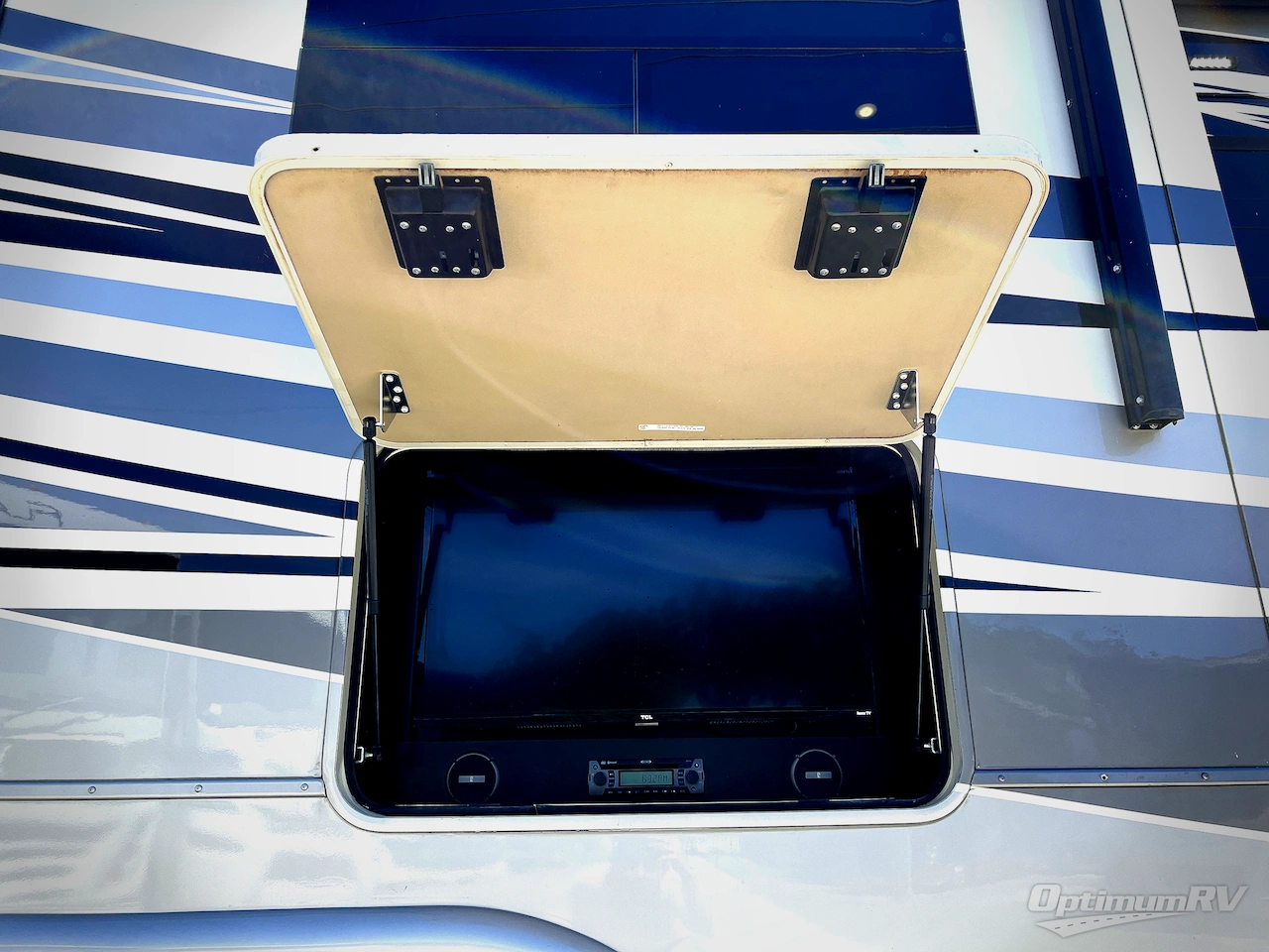 2020 DRV Luxury Suites FullHouse JX450 Photo 4