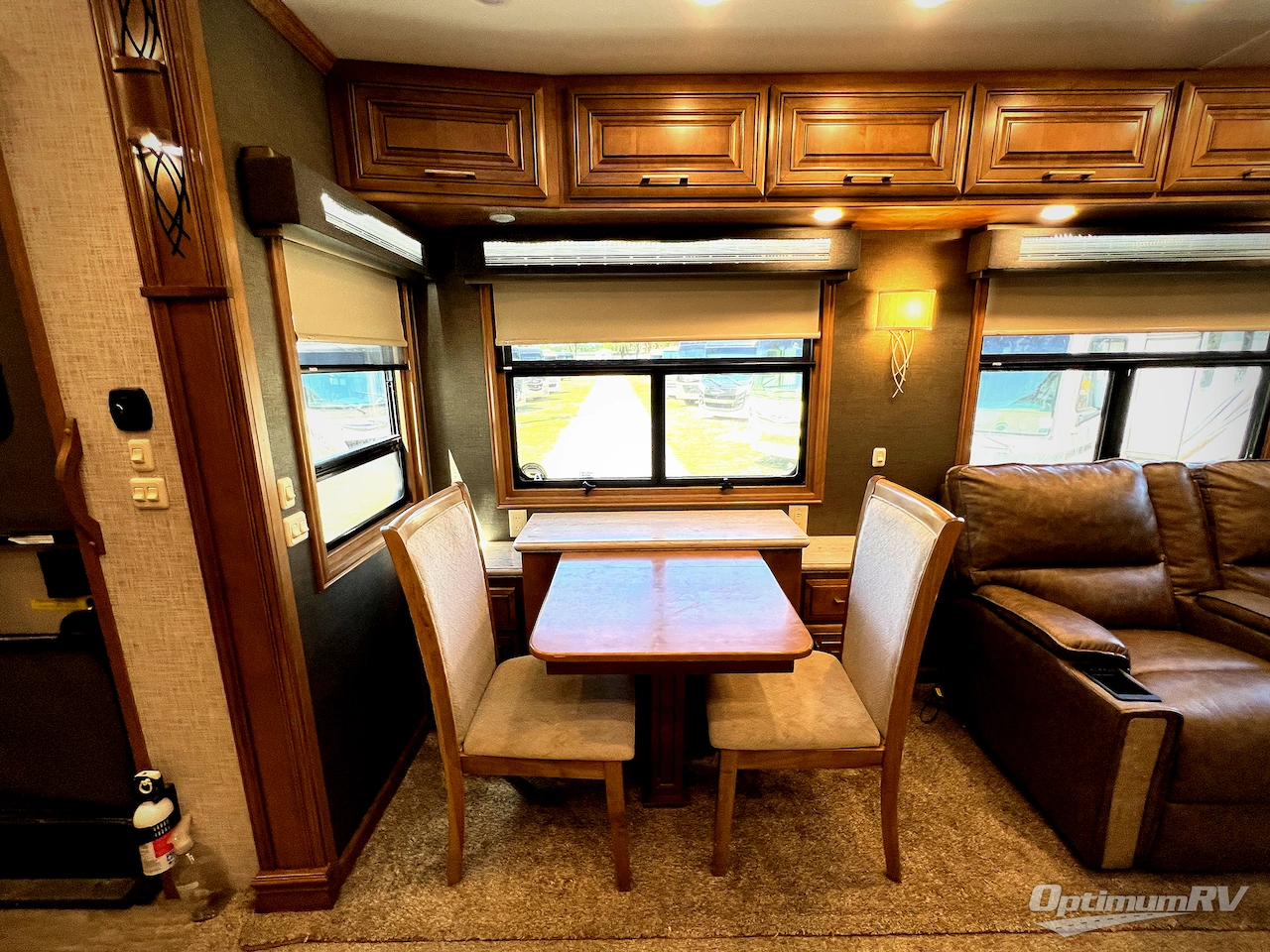 2020 DRV Luxury Suites FullHouse JX450 Photo 9