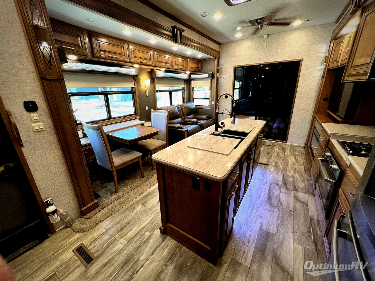 2020 DRV Luxury Suites FullHouse JX450 Photo 12