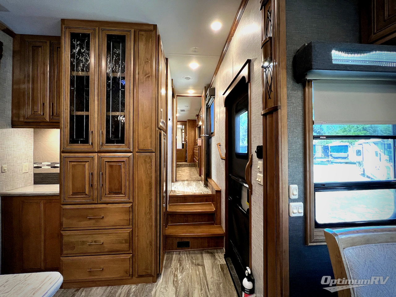 2020 DRV Luxury Suites FullHouse JX450 Photo 18