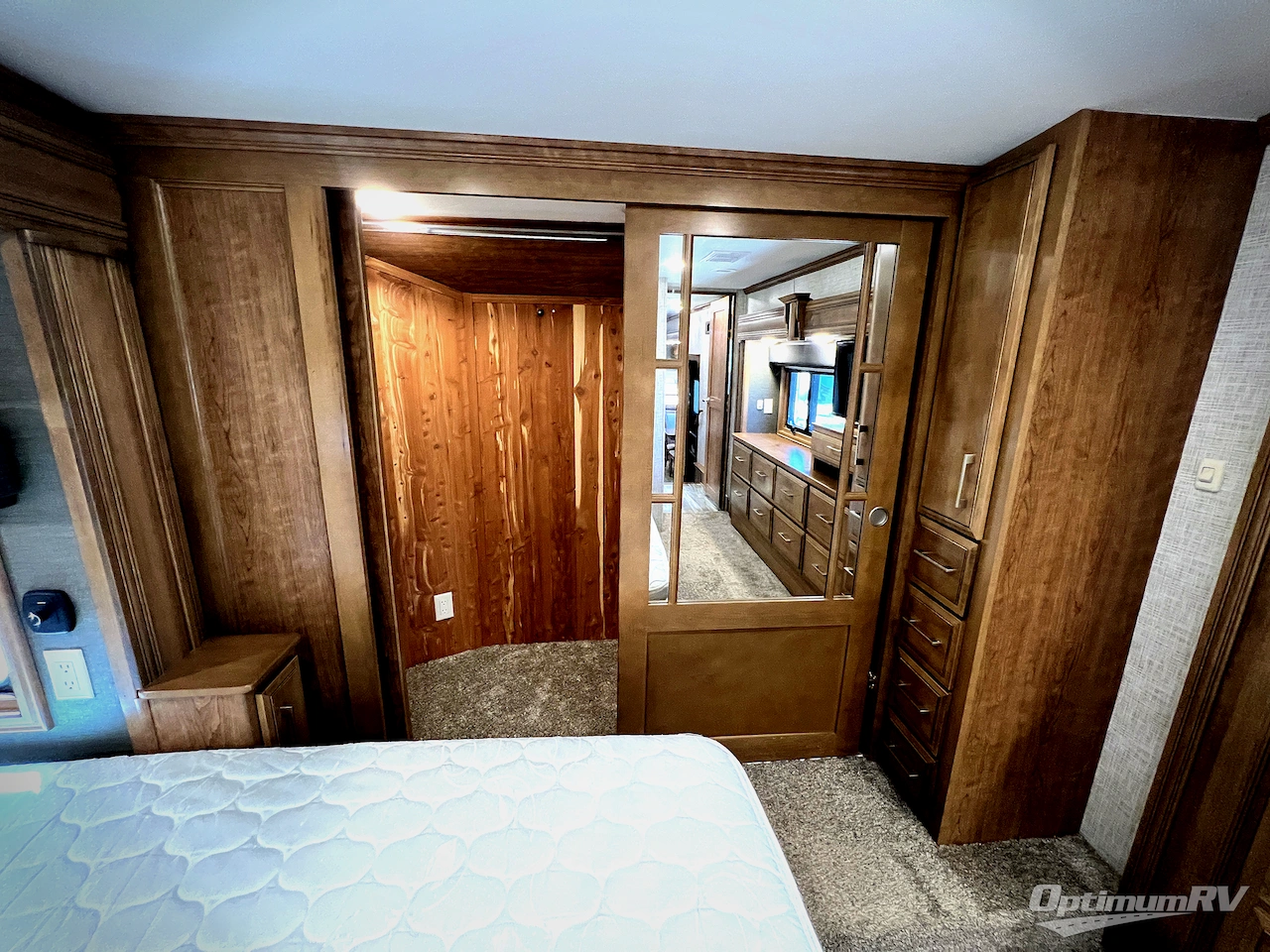 2020 DRV Luxury Suites FullHouse JX450 Photo 21