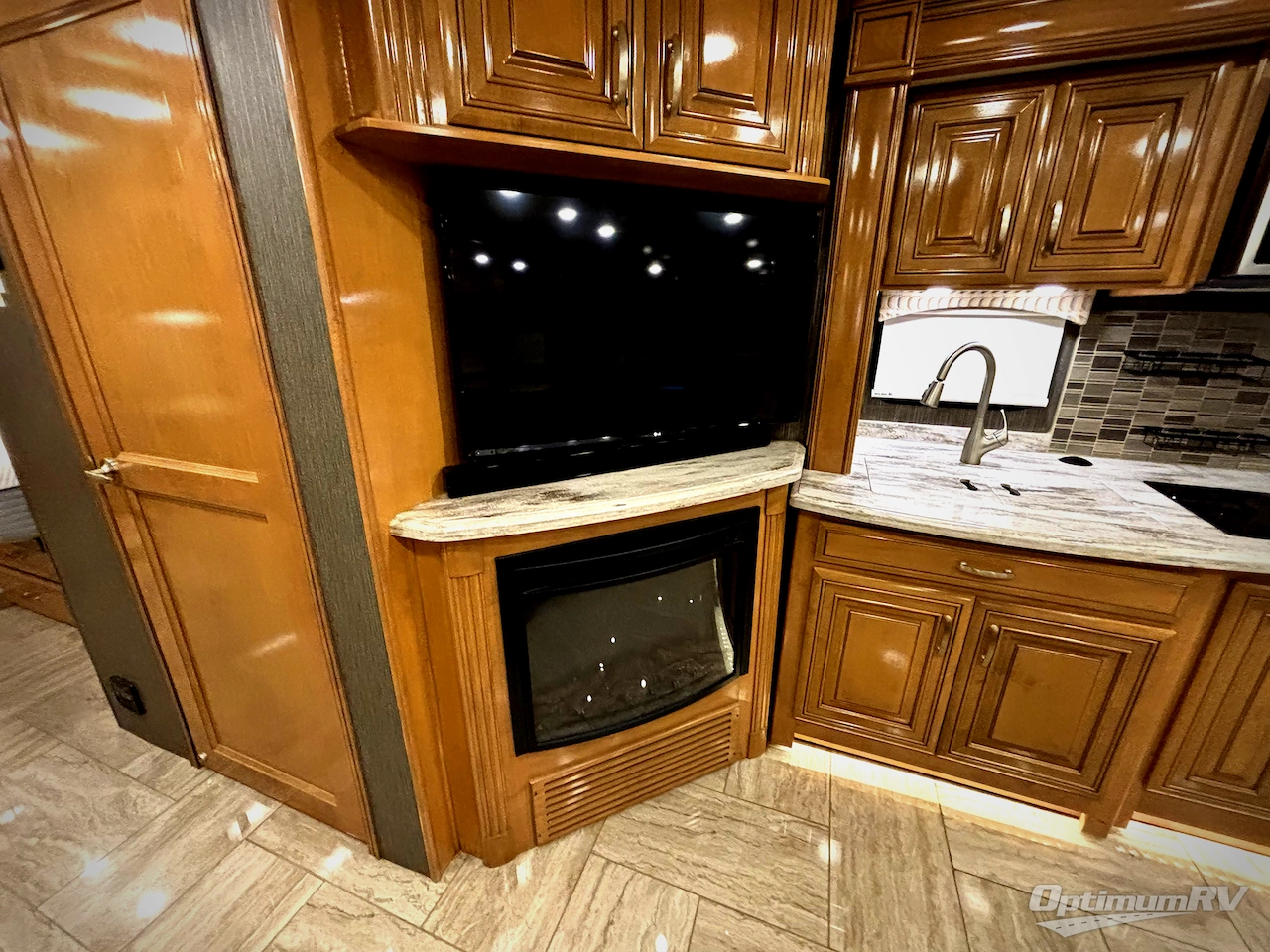 2018 Thor Aria 3601 Photo 14