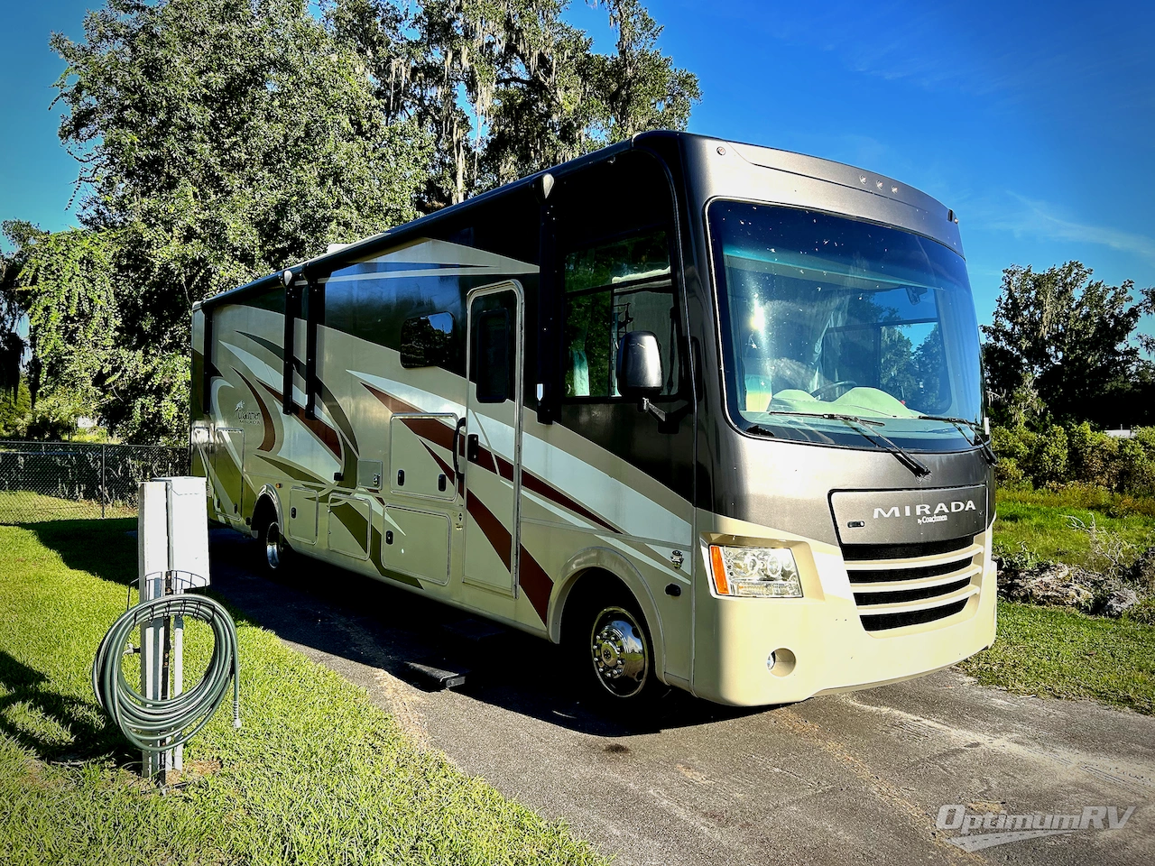 2020 Coachmen Mirada 32SS Photo 1