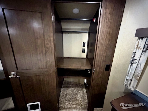 2018 Grand Design Solitude 344GK RV Photo 3