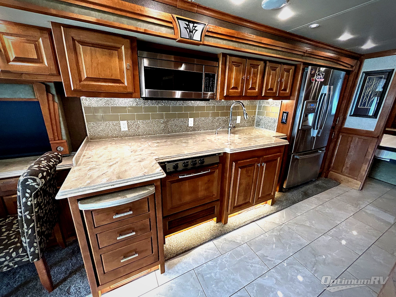 2017 Tiffin Phaeton 40AH Photo 6