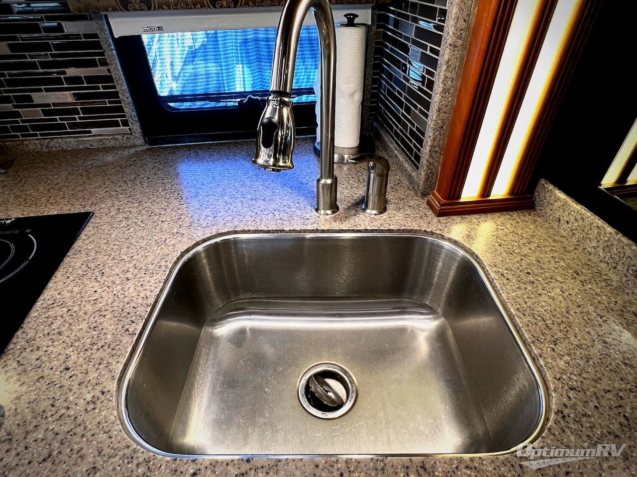 2015 Newmar Dutch Star 4369 Photo 23