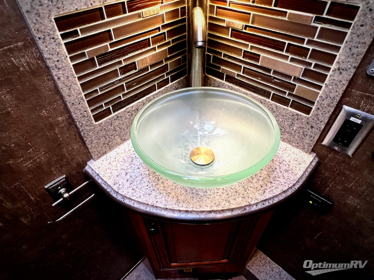 2015 Newmar Dutch Star 4369 Photo 30