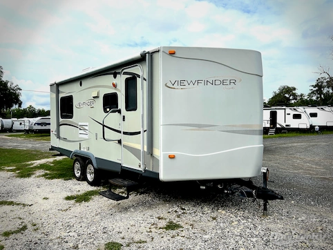 Used 2009 Cruiser ViewFinder V-21FB Featured Photo