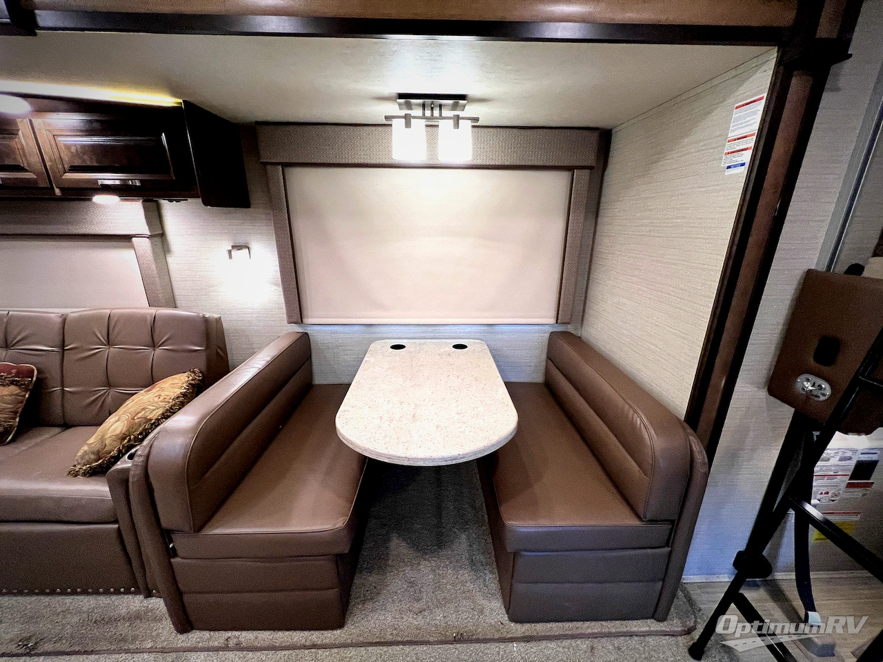 2020 Entegra Emblem 36U Photo 14