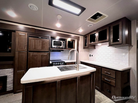 2021 Forest River Flagstaff Classic Super Lite 832IKRL RV Photo 3