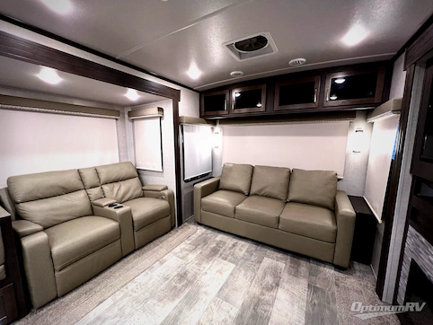2021 Forest River Flagstaff Classic Super Lite 832IKRL RV Photo 2