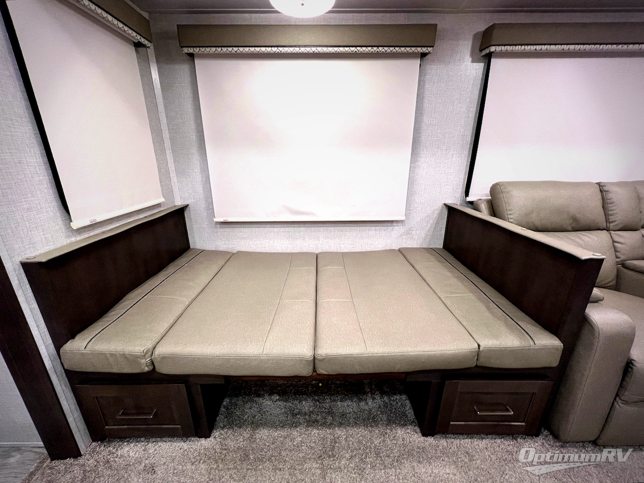 2021 Forest River Flagstaff Classic Super Lite 832IKRL Photo 8