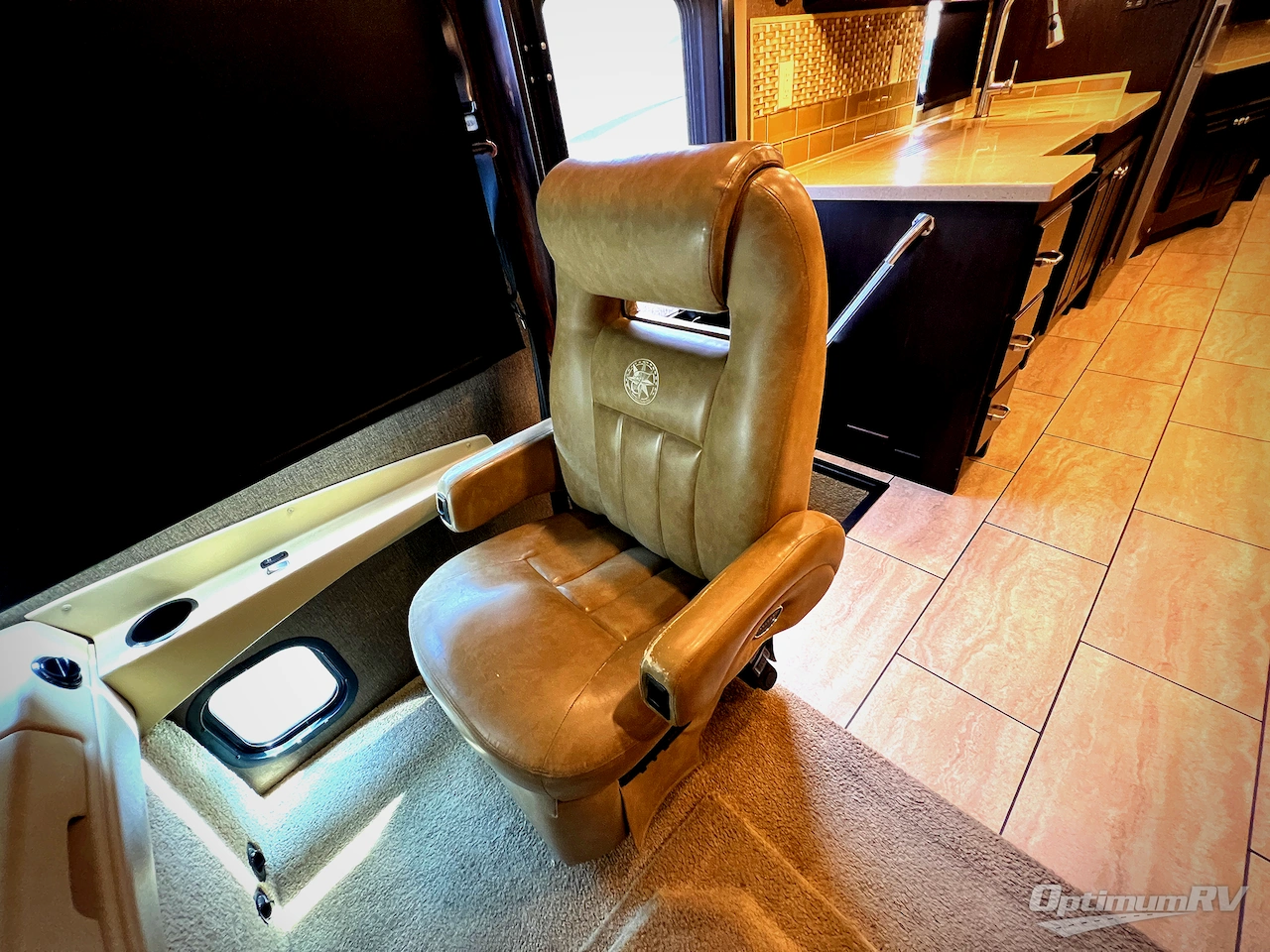 2017 Tiffin Allegro 36 UA Photo 8
