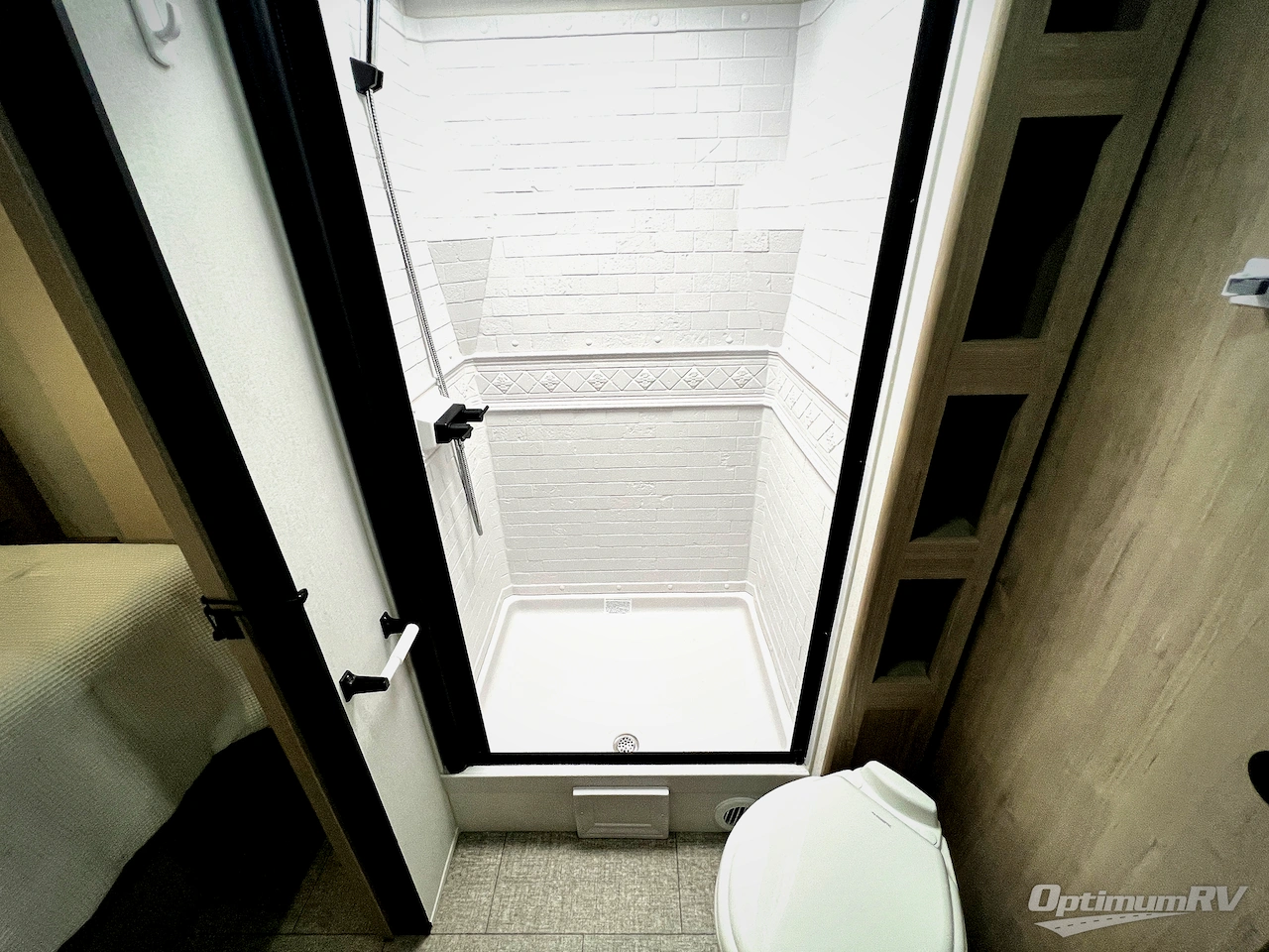 2025 Grand Design Imagine XLS 23LDE Photo 18