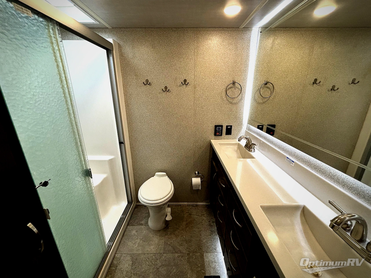 2019 Forest River Cedar Creek Hathaway Edition 38DBRK Photo 13