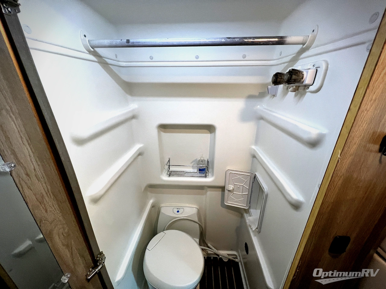 2022 Winnebago Solis 59PX Photo 22