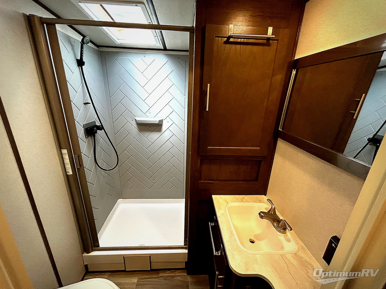 2019 Forest River Wildwood Heritage Glen LTZ 273RL Photo 9