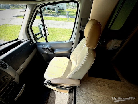 2018 Thor Gemini 24TF RV Photo 3