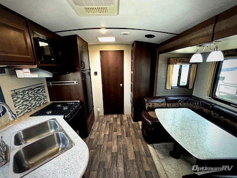 2017 Keystone Premier Ultra Lite 22RBPR RV Photo 2