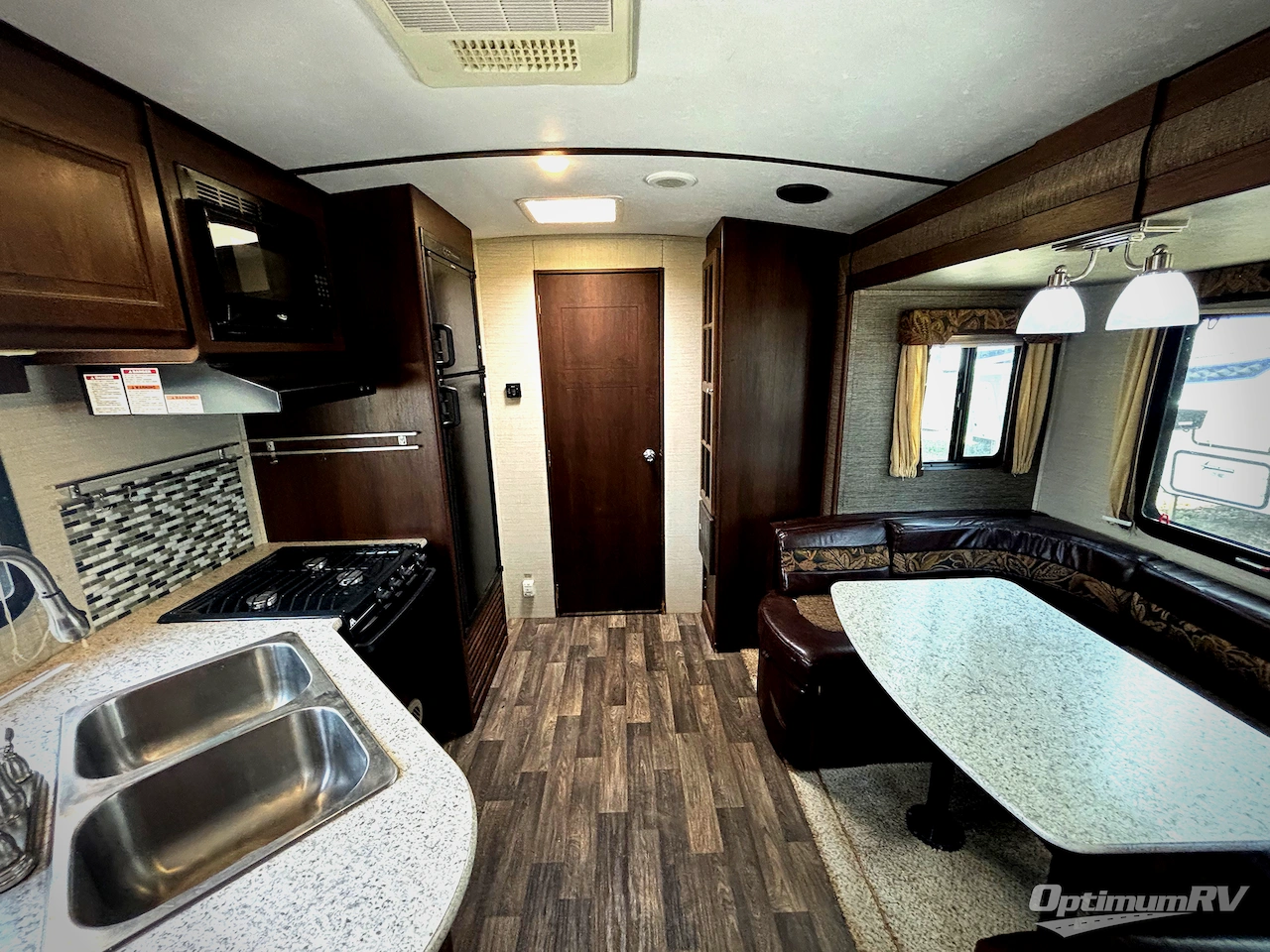 2017 Keystone Premier Ultra Lite 22RBPR Photo 4