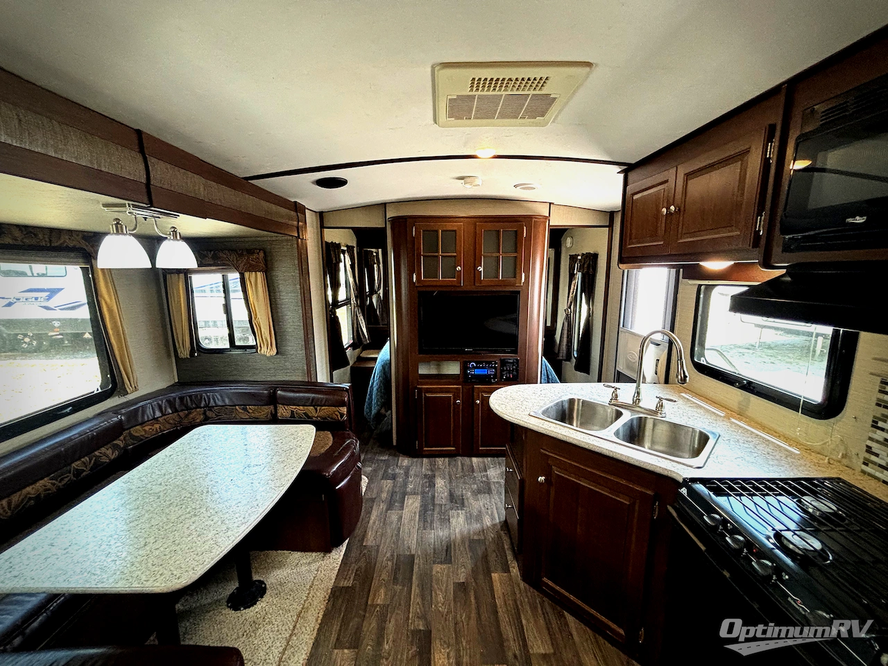 2017 Keystone Premier Ultra Lite 22RBPR Photo 5