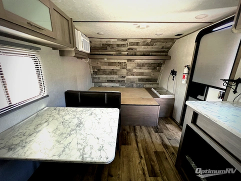 2023 Dutchmen Coleman 17B RV Photo 2