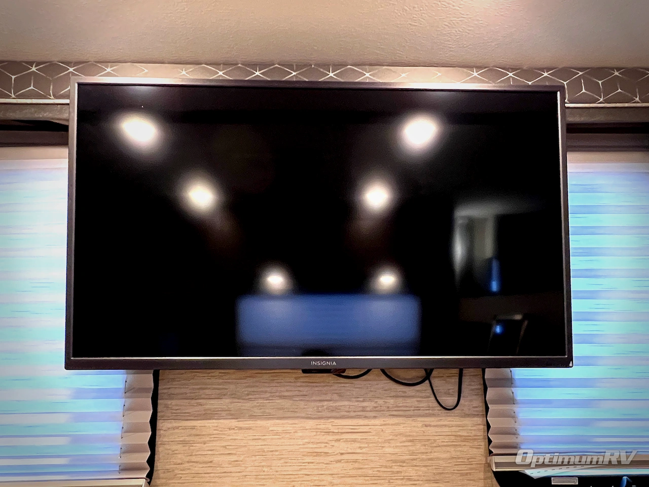 2023 Thor Freedom Traveler 30A Photo 23