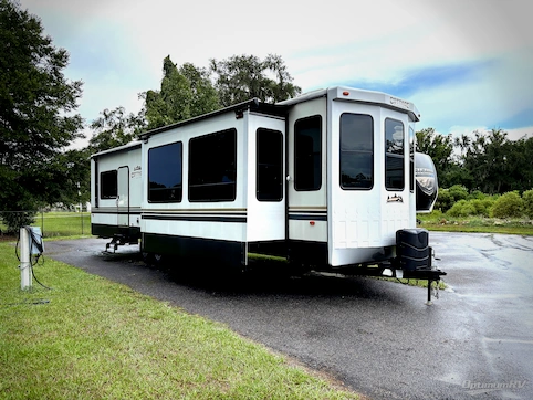 Used 2023 Forest River Cedar Creek Cottage 40CCK Featured Photo