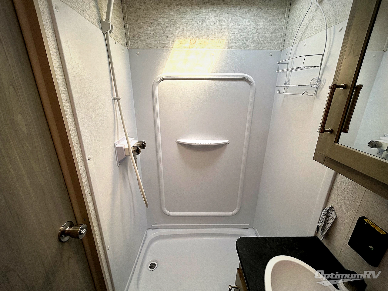 2024 Keystone Springdale 310BR Photo 11