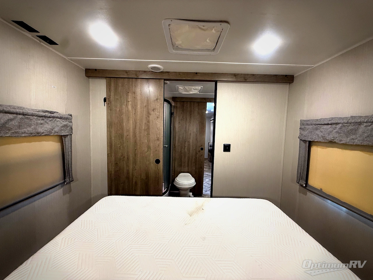 2023 Palomino Puma 28BHFQ Photo 11