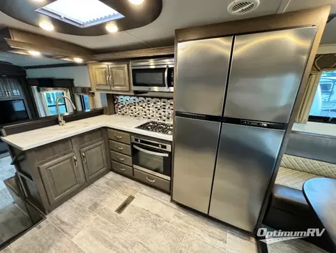 2018 Keystone Montana 3820FK RV Photo 4