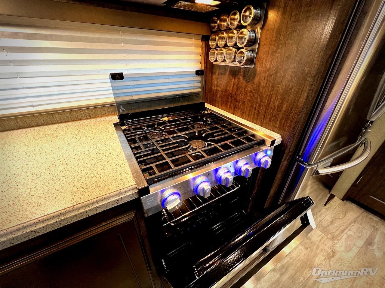 2019 Grand Design Solitude S-Class 3740BH Photo 12