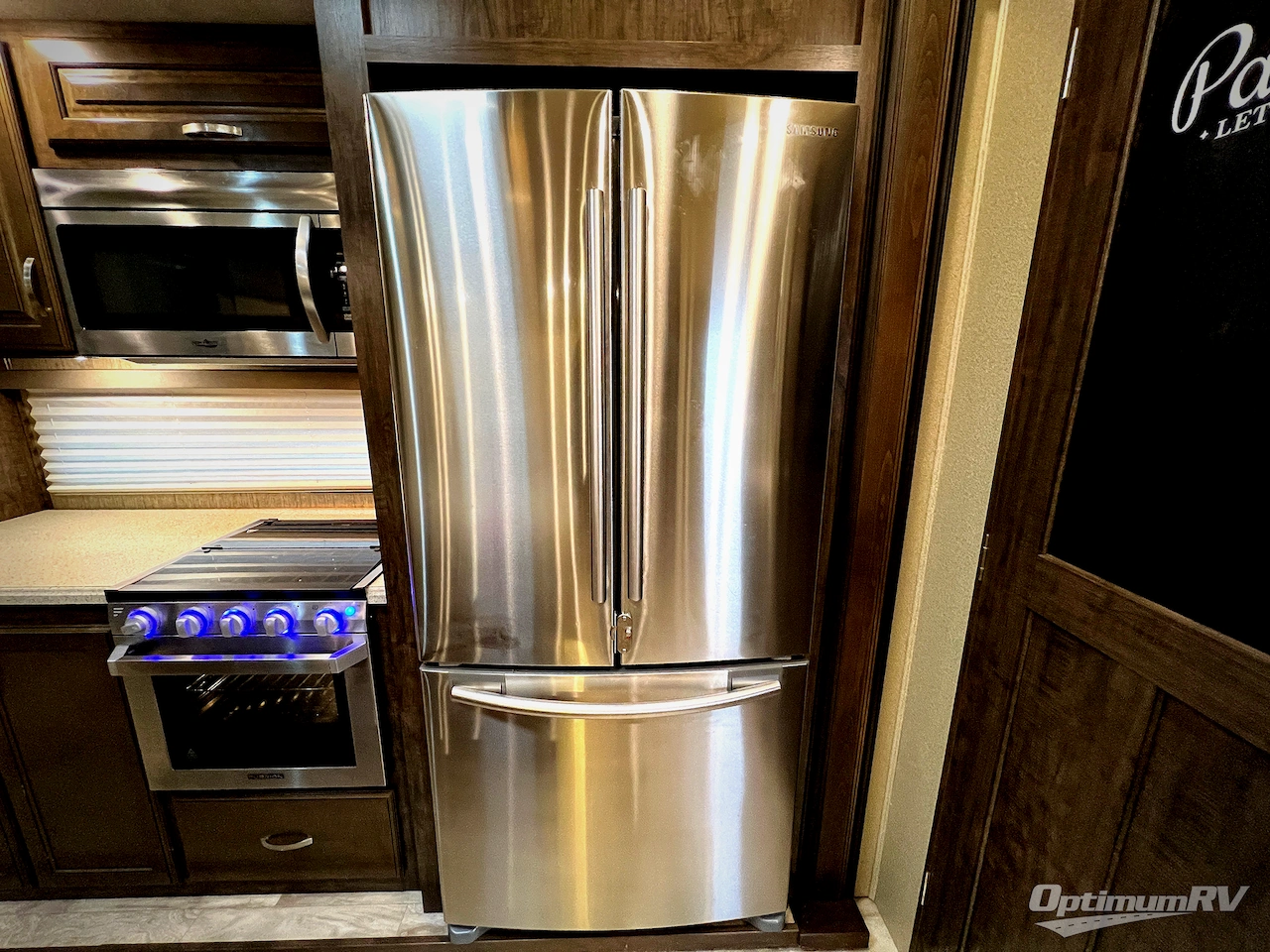 2019 Grand Design Solitude S-Class 3740BH Photo 14