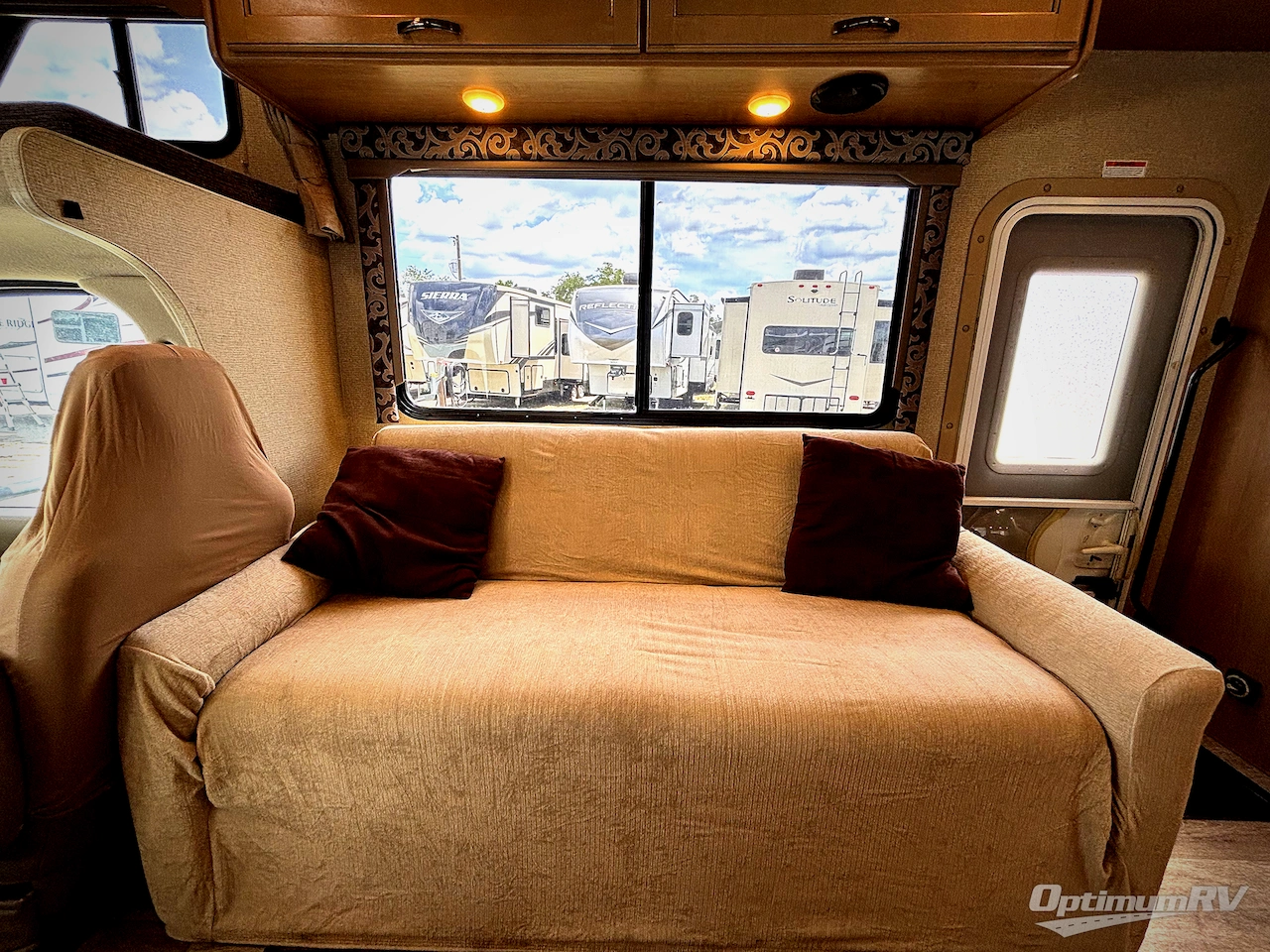 2020 Thor Four Winds 28Z Photo 6