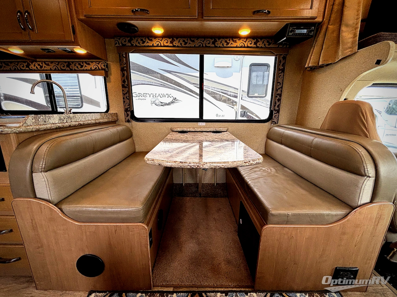 2020 Thor Four Winds 28Z Photo 11